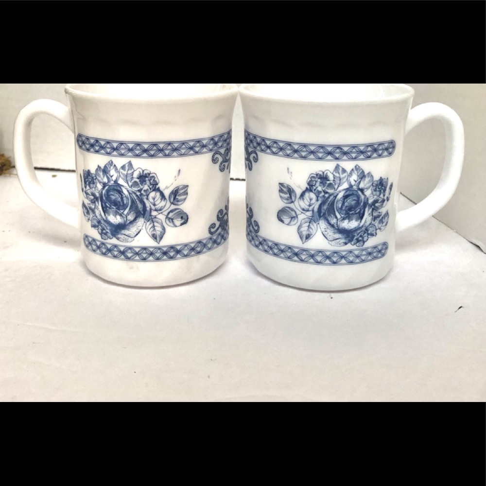 Arcopal 4 Mugs, Honorine Set of 4 Blue and White